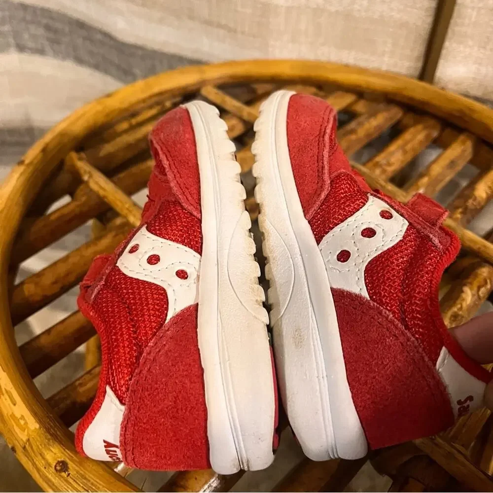 Saucony Red Sneakers‎ Size 6